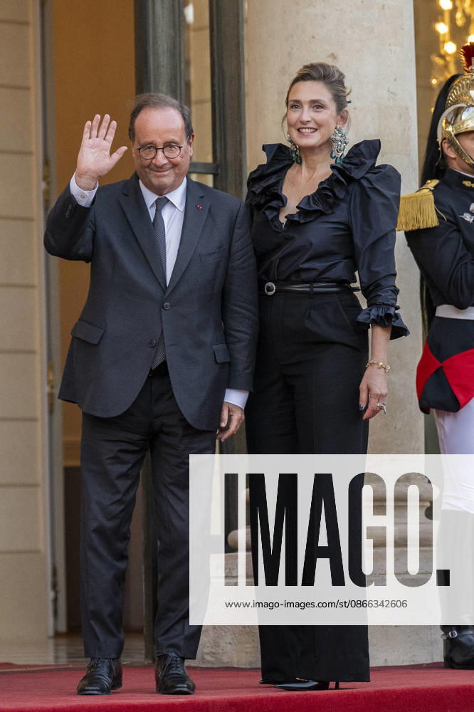 French State dinner for South Korea s President - Paris Socialistes et Apparentes MP Francois Hollande and French actress Julie Gayet arrive for a State dinner organised by France s President Emmanuel Macron for South Korea s President Lee Jae Myung at the Elysee Presidential Palace, in Paris on September 8, 2026.Photo by Eliot Blondet ABACAPRESS.COM Paris France France