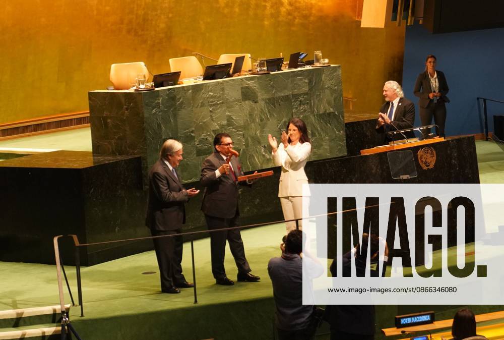 (260908) -- UNITED NATIONS, Sept. 8, 2026 -- Khalilur Rahman (2nd L), president of the 81st session of the UN General Assembly, takes over the gavel at the closing meeting of the 80th UN General Assembly at the UN headquarters in New York, Sept. 8, 2026. Outgoing UN General Assembly (UNGA) President Annalena Baerbock declared the 80th UNGA session closed on Tuesday, concluding a year marked by efforts to reform the United Nations, uphold the UN Charter and advance the process for selecting the next secretary-general. ) UN-GENERAL ASSEMBLY-80TH SESSION-CLOSING ZhangxFengguo