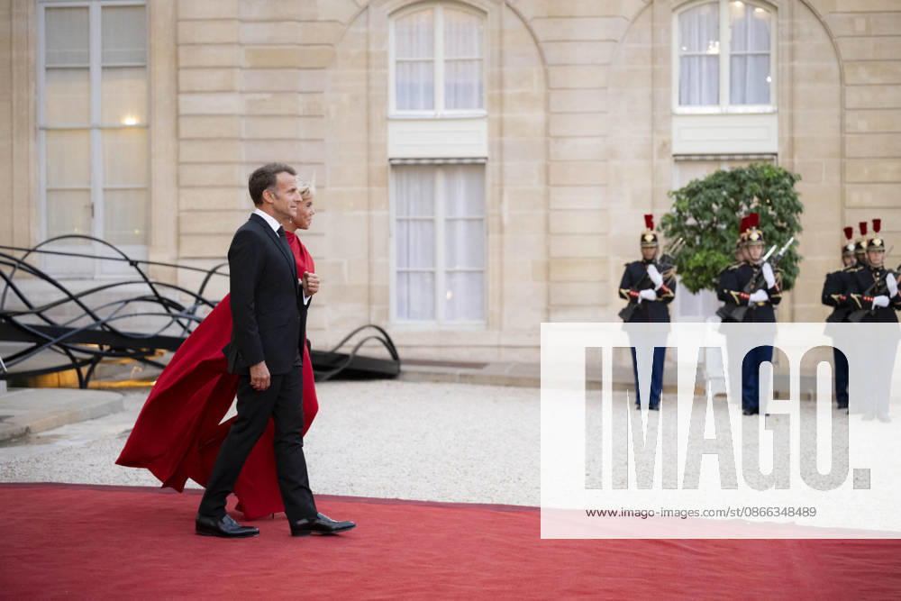 French State dinner for South Korea s President - Paris France s President Emmanuel Macron and his wife Brigitte Macron welcome South Korea s President Lee Jae Myung and his wife Kim Hye Kyung before for a State dinner organised by France s President Emmanuel Macron for South Korea s President Lee Jae Myung at the Elysee Presidential Palace, in Paris on September 8, 2026.Photo by Eliot Blondet ABACAPRESS.COM Paris France France