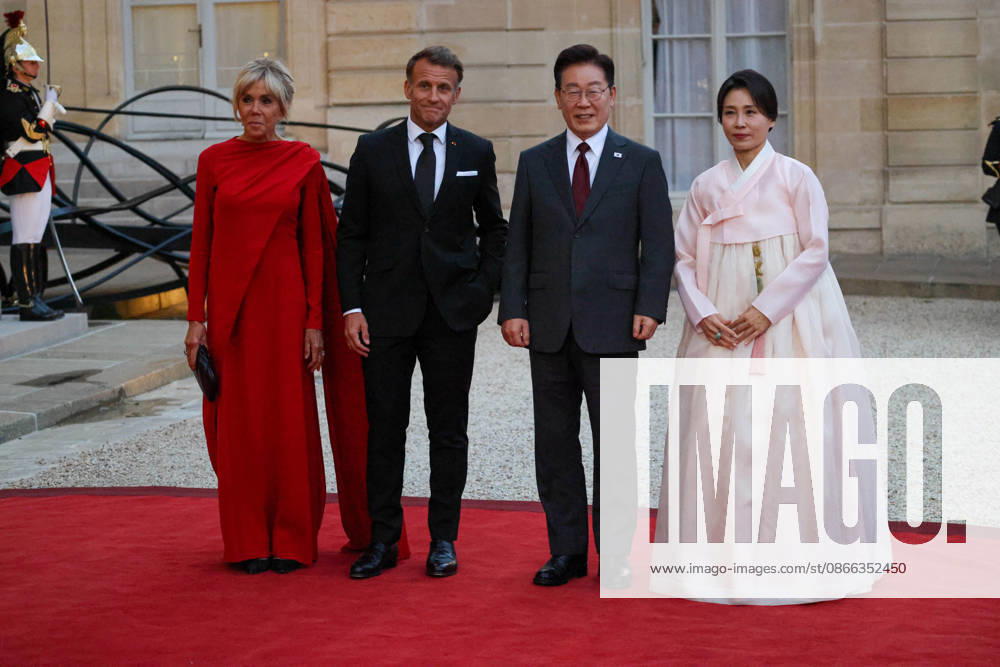 DiÌ‚ner d Etat en l honneur de Mr LEE Jae Myung, PreÌsident de la ReÌpublique de CoreÌe Emmanuel Macron et Brigitte Macron recoivent Mr LEE Jae Myung, PreÌsident de la ReÌpublique de CoreÌe et son Ã pouse, Kim Hye-kyung, Ã l occasion d un diner d Ã tat au Palais de l ElysÃ e Ã Paris, le 8 septembre 2026. French President, Emmanuel Macron and his wife, Brigitte Macron hosted Mr. LEE Jae Myung, President of the Republic of Korea, and his wife, Kim Hye-kyung, at a state dinner at the ElysÃ e Palace in Paris on September 8, 2026.