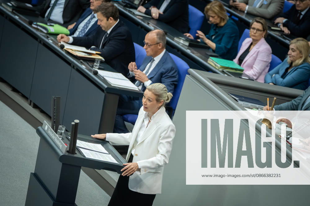 Alice Weidel of the AfD speaks before the German Bundestag during the budget debate, with Chancellor Friedrich Merz in the background. Budget debate in the German Bundestag, Berlin, Germany, Bundestag
