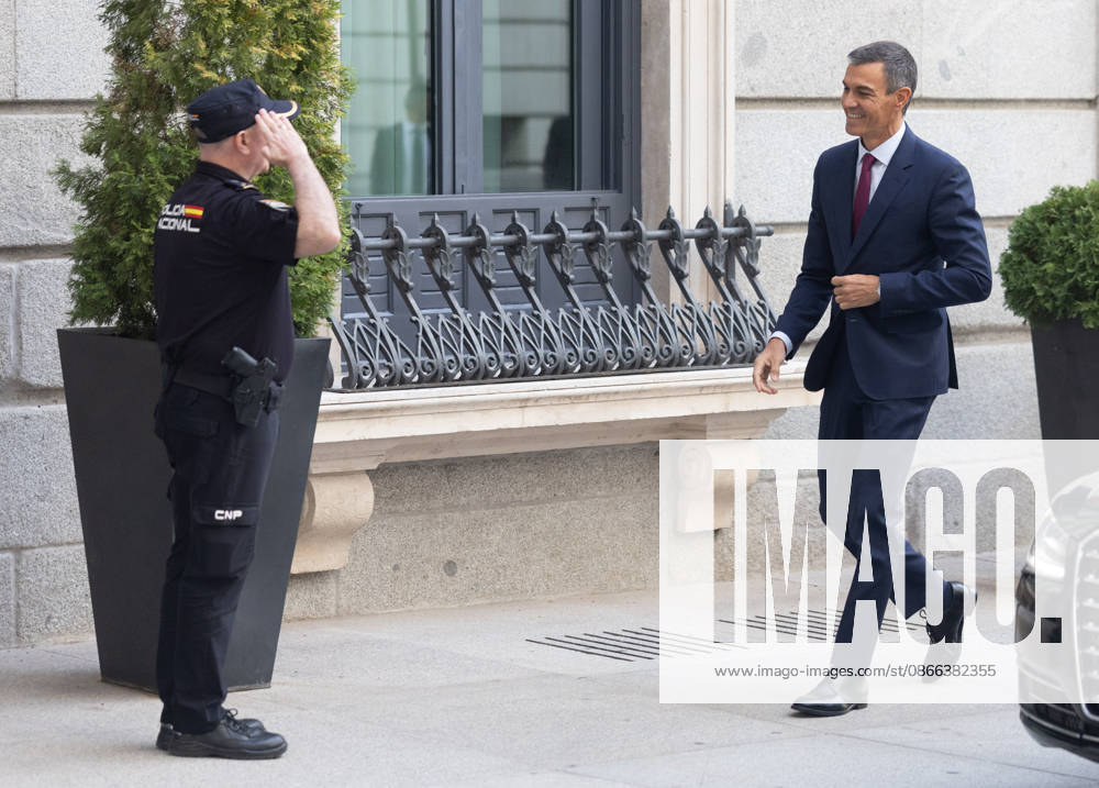 Congressional Questioning Session Dominated by the Crisis in Ceuta Prime Minister Pedro Sánchez upon his arrival at a plenary session in the Congress of Deputies on September 9, 2026, in Madrid, Spain. The government faces its first question-and-answer session since the start of the legislative session, coinciding with the declassification of some 40 documents, dated from July 1 to August 1, related to the crisis in Ceuta stemming from the mass influx of some 80,000 migrants across the border with Morocco. Saiz indicated that more relevant reports would be published if necessary, as the government has nothing to hide. SEPTEMBER 9, 2026, Madrid, Spain