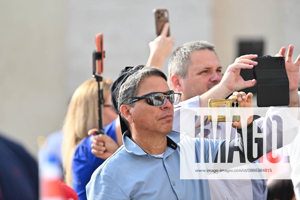 IPA88303365 - Italy, Rome, Vatican, September 9, 2026: Pope Leo XVI s General Audience in St. Peter s Square Photograph by ALESSIA GIULIANI Catholic Press Photo RESTRICTED TO EDITORIAL USE - NO MARKETING - NO ADVERTISING CAMPAIGNS.