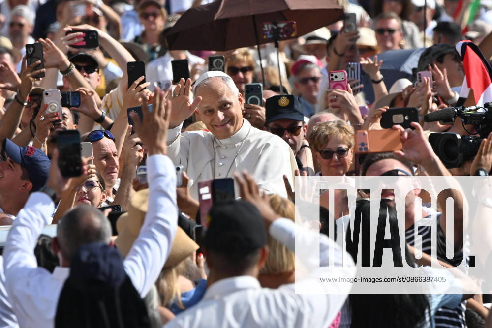 IPA88304603 - Italy, Rome, Vatican, September 9, 2026: Pope Leo XVI’s General Audience in St. Peter’s Square Photograph by ALESSIA GIULIANI Catholic Press Photo RESTRICTED TO EDITORIAL USE - NO MARKETING - NO ADVERTISING CAMPAIGNS.