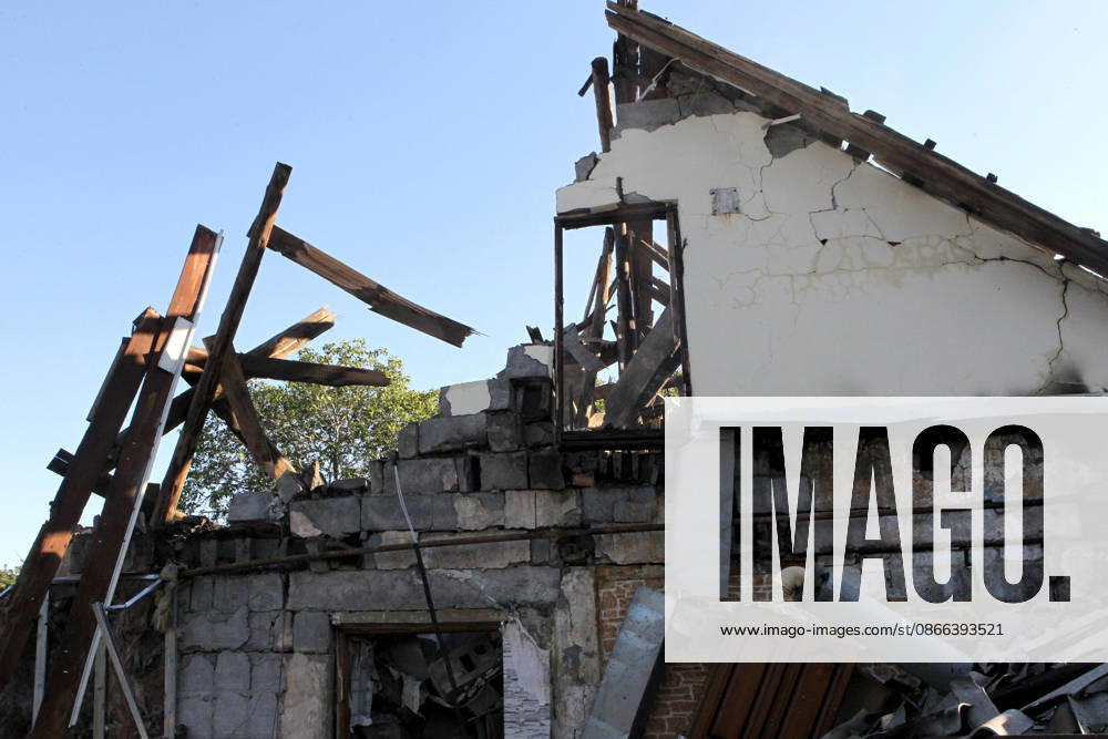 A private house lies in ruins after a Russian drone attack, Dnipro, Ukraine, September 9, 2026. On Wednesday night, September 9, Russian drones struck the eastern Ukrainian city. The attack caused fires at warehouses storing building materials and at a private house. Rescuers freed three people, including a 15-year-old boy, from the basement of the damaged home. A 51-year-old man and a 52-year-old woman were taken to hospital. (Photo by Mykola Miakshykov Ukrinform) Aftermath of Russian drone attack in Dnipro