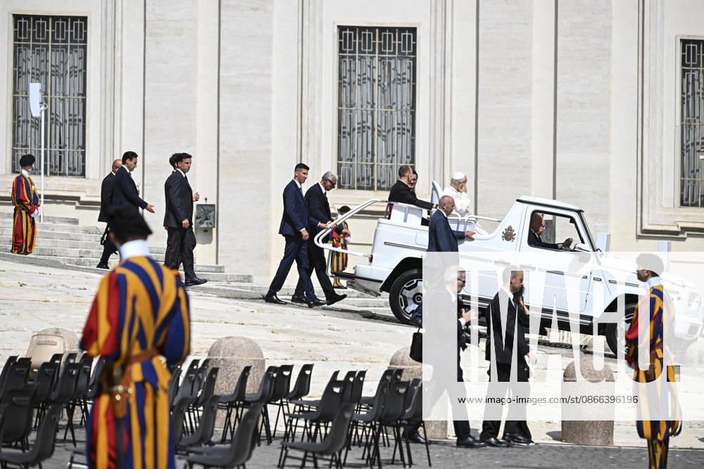 Pope Leo leads his weekly General Audience in Saint Peter s Square, Vatican City, 9 September 2026. ANSA RICCARDO ANTIMIANI. Vatican City Vatican City - ZUMAa110 20260909_zaf_a110_010