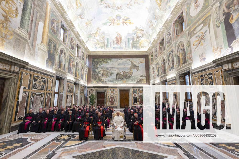 POPE LEO XIV PRIVATE AUDIENCE Italy, Rome, Vatican, 2026 9 9 Pope Leo XIV receives bishops associated with the Focolare Movement in a private audience at the Vatican. - NO BOOKS