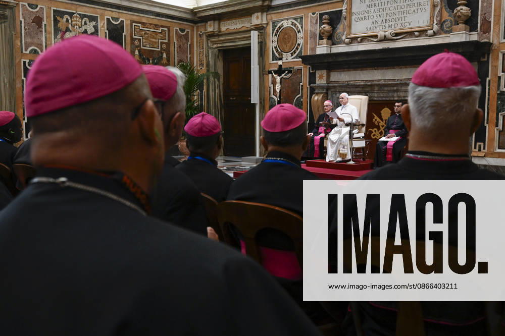 POPE LEO XIV PRIVATE AUDIENCE Italy, Rome, Vatican, 2026 9 9 Pope Leo XIV receives bishops associated with the Focolare Movement in a private audience at the Vatican. - NO BOOKS
