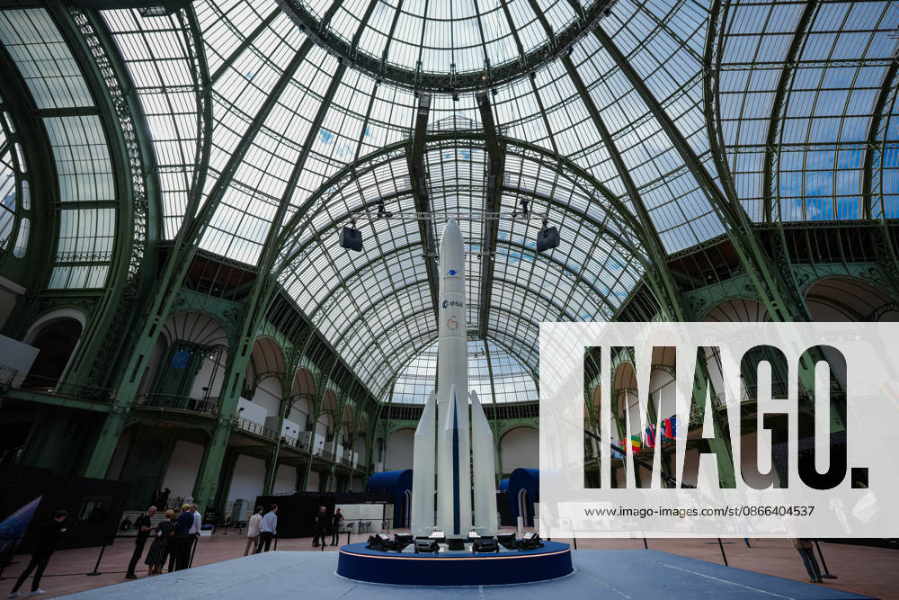 International Space Summit in Paris Aurelien Morissard MAXPPP MAXPPP Paris Sept. 9, 2026 A miniature model of an ESA-Arianespace rocket is on display at the Grand Palais ahead of the opening of a two-day International Space Summit in Paris, France, Wednesday, September 9, 2026 Aurelien Morissard MAXPPP Paris, France