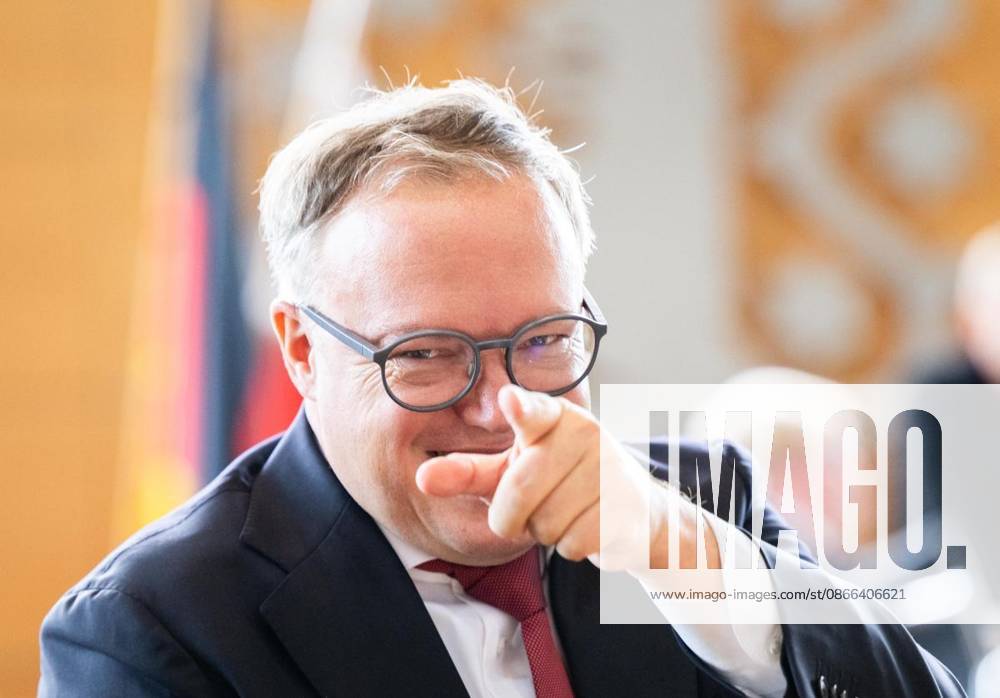 8 THURINGIAN STATE PARLIAMENT 52nd PLENARY SESSION ** ** **09 09 2026 Erfurt Thuringian State Parliament 8th Legislative Term 52nd Plenary Session in a photo: Minister President Mario Voigt, CDU, Germany, Thuringia, Erfurt. Copyright SaschaxFromm
