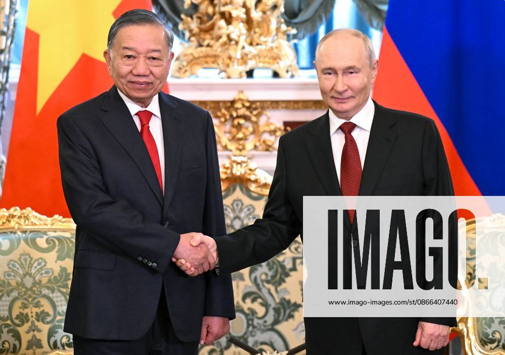 Russia Vietnam 9239417 09.09.2026 Vietnamese President To Lam and Russian President Vladimir Putin shake hands as they pose for photos before a narrow format meeting at the Kremlin in Moscow, Russia. Alexey Maishev Sputnik Moscow Russia