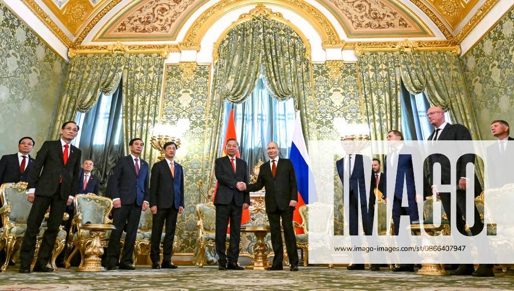 Russia Vietnam 9239420 09.09.2026 Vietnamese President To Lam and Russian President Vladimir Putin shake hands as they pose for photos before a narrow format meeting at the Kremlin in Moscow, Russia. Alexey Maishev Sputnik Moscow Russia