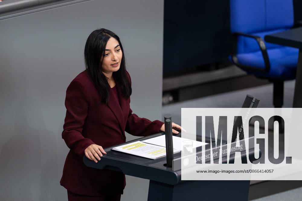 GER, Berlin, 92nd session of the German Bundestag in the plenary hall of the Reichstag building. Reem Alabali Radovan, Federal Minister for Economic Cooperation and Development, stands at the lectern; gestures, facial expressions, emotions