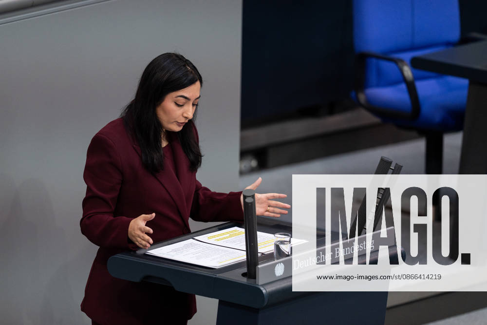 GER, Berlin, 92nd session of the German Bundestag in the plenary hall of the Reichstag building. Reem Alabali Radovan, Federal Minister for Economic Cooperation and Development, stands at the lectern, gesturing, expressing facial expressions, and showing emotion.