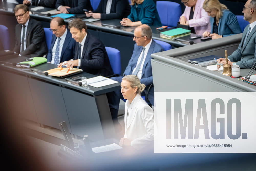 Alice Weidel of the AfD speaks before the German Bundestag during the budget debate; in the background, Chancellor Friedrich Merz. Budget debate in the German Bundestag, Berlin, Germany, Bundestag