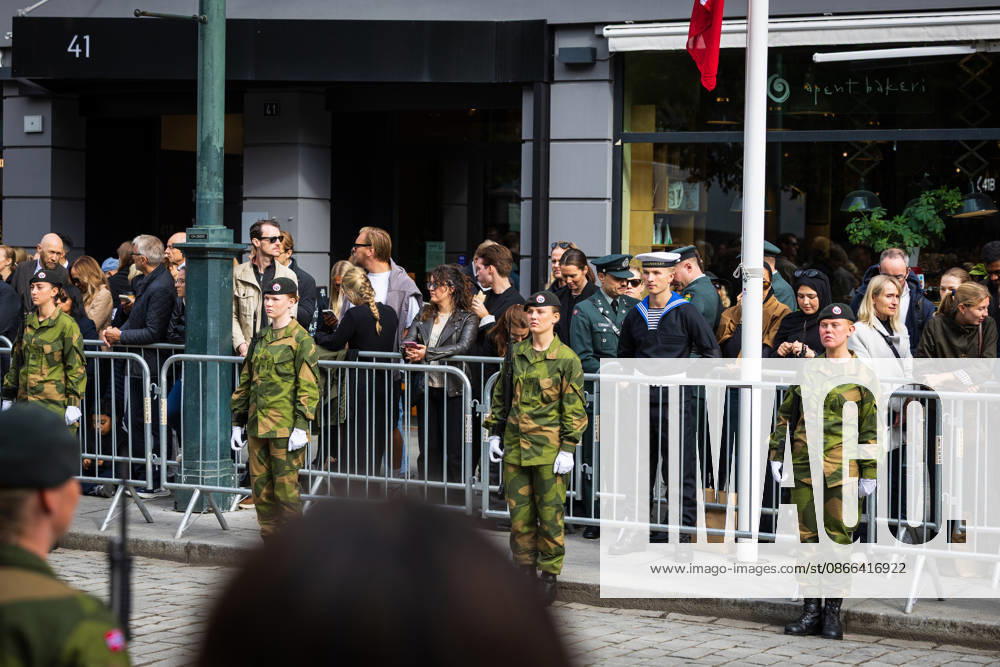 King Harald s funeral, Oslo, Norway Oslo, Norway. September 9th, 2026. The funeral procession at King Harald s funeral is well protected by police and military in Oslo. Norway, Oslo
