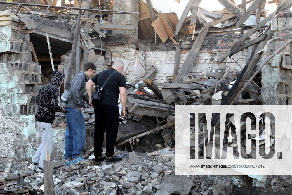 Aftermath of Russian drone attack in Dnipro People inspect a private house destroyed in a Russian drone attack in Dnipro, Ukraine, on September 9, 2026. On Wednesday night, September 9, Russian drones struck the eastern Ukrainian city. The attack caused fires at warehouses storing building materials and at a private house. Rescuers freed three people, including a 15-year-old boy, from the basement of the damaged home. A 51-year-old man and a 52-year-old woman were taken to hospital. Dnipro Ukraine