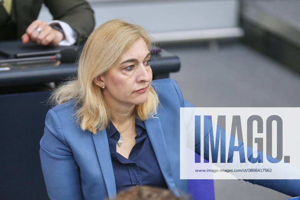 German Bundestag 92nd Session of the Bundestag Budget Week Minister of the Chancellery Nina Warken, CDU