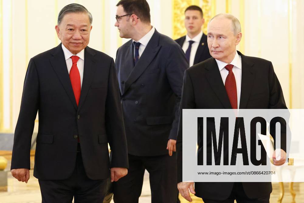Russia Vietnam 9239588 09.09.2026 Vietnamese President To Lam and Russian President Vladimir Putin walk following a narrow format meeting at the Kremlin in Moscow, Russia. Geodakyan Artem Sputnik Moscow Russia