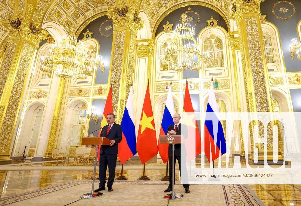 Russia Vietnam 9239629 09.09.2026 Vietnamese President To Lam and Russian President Vladimir Putin take part via videoconference in the opening of a laboratory for the study and prevention of infectious diseases at the Joint Russian-Vietnamese Tropical Research and Technology Centre in Hanoi during their meeting at the Kremlin in Moscow, Russia. Geodakyan Artem Sputnik Moscow Russia