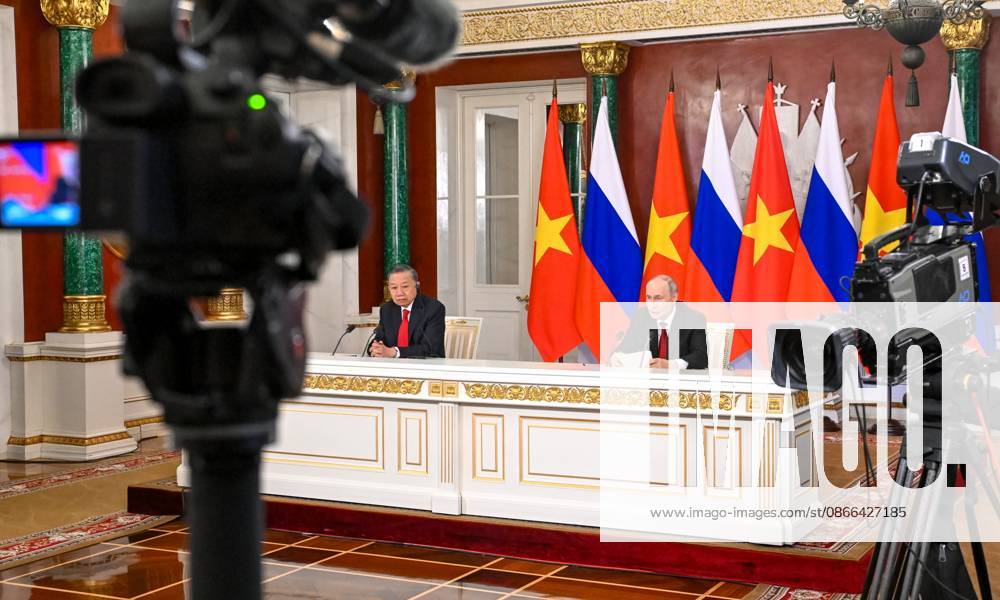 Russia Vietnam 9239686 09.09.2026 Vietnamese President To Lam and Russian President Vladimir Putin take part in a joint press approach following their meeting at the Kremlin in Moscow, Russia. Alexey Maishev Sputnik Moscow Russia