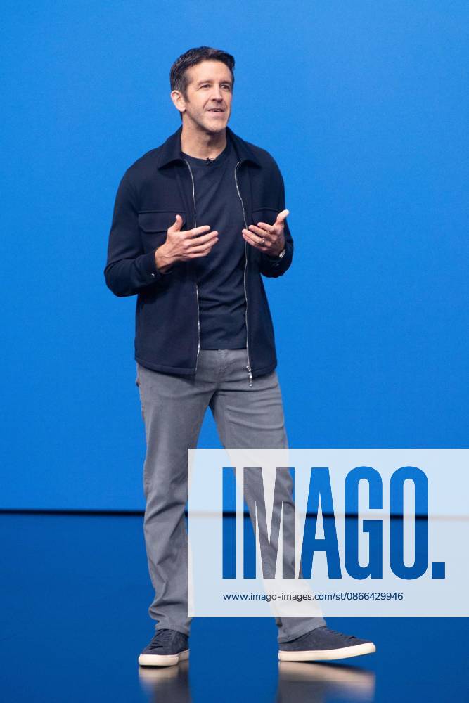 Apple Inc. s new chief executive officer, John Ternus, speaks during the company s latest product announcement at an Apple event at the Steve Jobs Theater in Apple Park in Cupertino, California, on September 9, 2026. ( AFP) Cupertino United States - ZUMAa110 20260909_zaf_a110_076