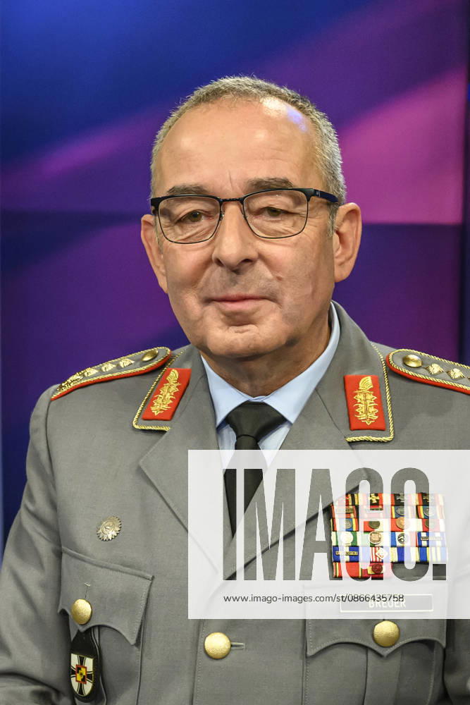 Pictured, from left: Carsten Breuer, Inspector General of the Bundeswehr, Germany, Berlin, studio, guest on Maischberger, political talk show, TV, program, with host Sandra Maischberger, Das Erste, from Studio 20 in Adlershof, September 9, 2026,