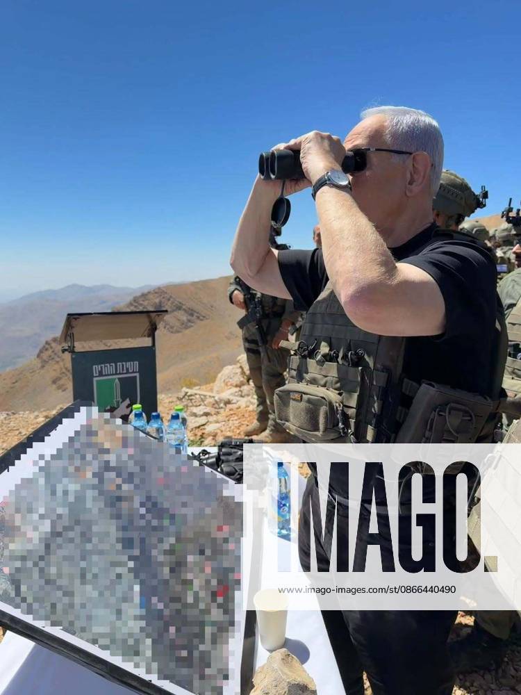 Israeli Prime Minister Netanyahu visits Mount Hermon area GOLAN HEIGHTS, SYRIA - SEPTEMBER 9: (---- - MANDATORY CREDIT - ISRAELI PRIME MINISTER S OFFICE HANDOUT - NO MARKETING NO ADVERTISING CAMPAIGNS - DISTRIBUTED AS A SERVICE TO CLIENTS----) Israeli Prime Minister Benjamin Netanyahu and Israeli Defense Minister Israel Katz (not seen) visit Israeli troops in the Mount Hermon (Jabal al-Sheikh) area near the Syrian Golan Heights in Syria, on September 9, 2026. Israeli Prime Minister s Office Handout Anadolu Golan Heights Syria. Editorial use only. Please get in touch for any other usage.