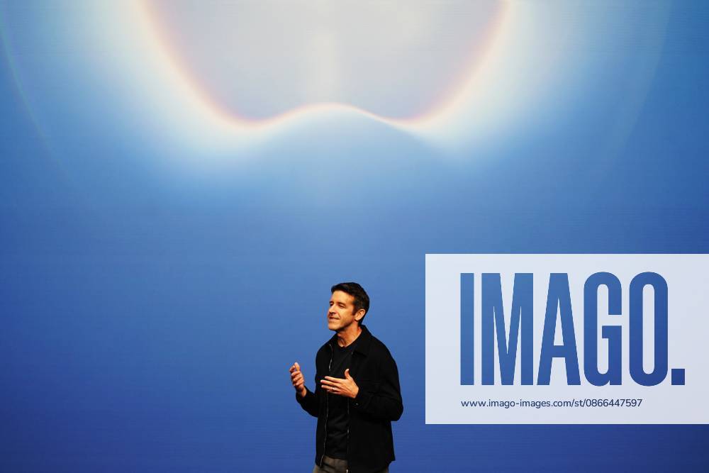 (260909) -- CUPERTINO, Sept. 9, 2026 -- John Ternus, Apple s new CEO, attends the launch event at Apple Park in Cupertino, California, the United States, Sept. 9, 2026. U.S. tech giant Apple on Wednesday unveiled its first foldable smartphone, iPhone Duo, along with the iPhone 18 Pro lineup, new Apple Watch models and AirPods at a product launch event held at Apple Park, its headquarters in Cupertino, California. ) U.S.-CALIFORNIA-CUPERTINO-APPLE-IPHONE DUO-LAUNCH EVENT WuxXiaoling