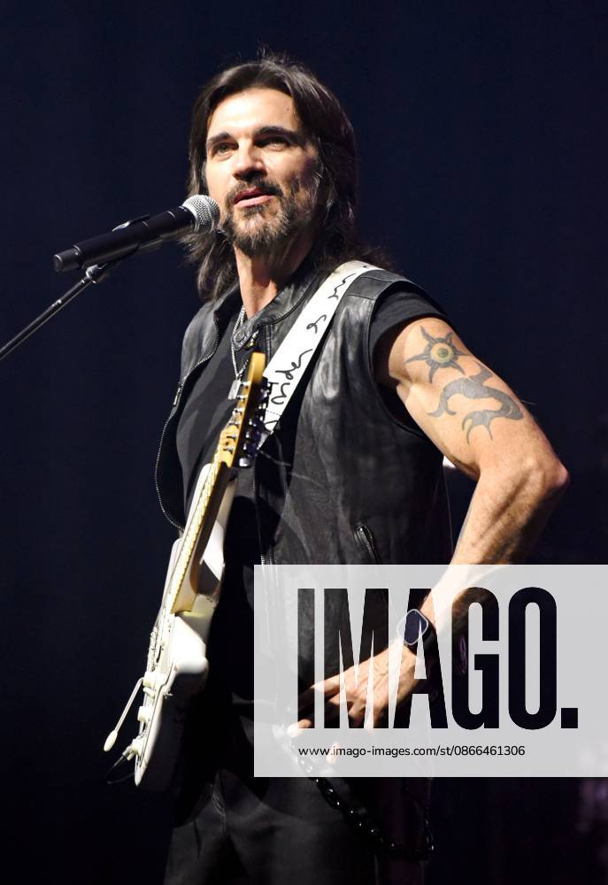 Juanes on stage for Juanes North America Concert Tour 2026, Coca-Cola Roxy, Atlanta, GA, September 09, 2026. Photo By: Derek Storm Everett Collection Juanes North America Concert Tour 2026 PUBLICATIONXNOTxINxCANxCHNxFRAxITAxJPNxNORxPOLxRUSxESPxUKxUSA