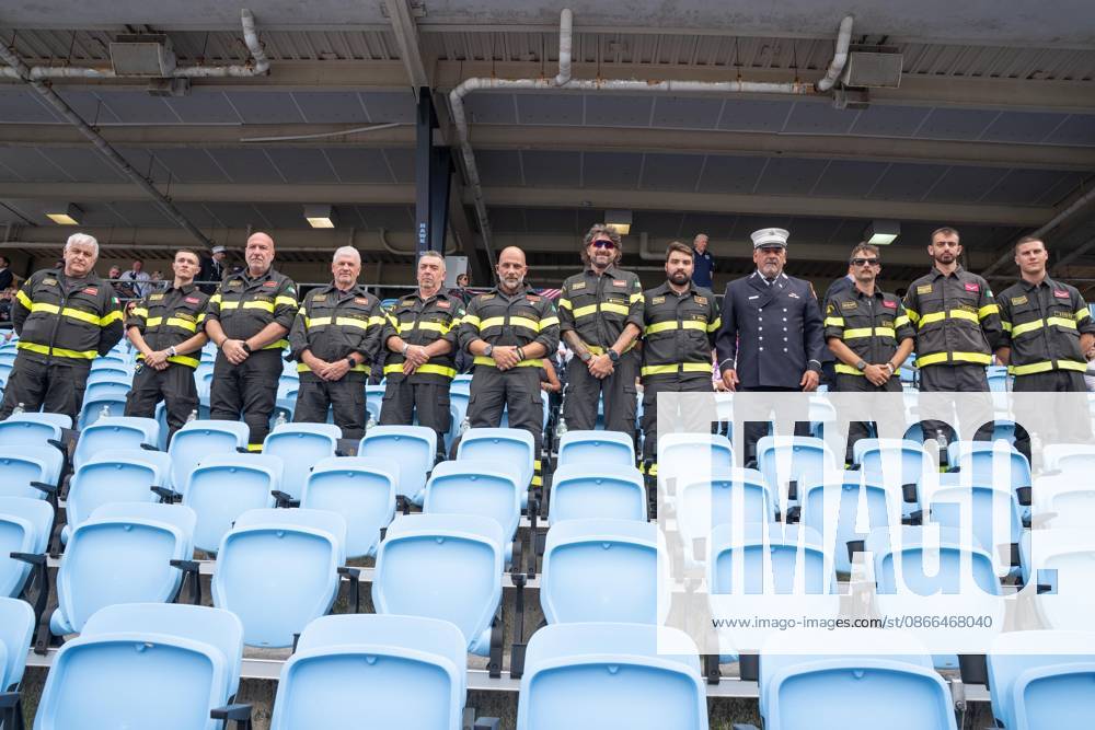 Firefighters from Italy attend memorial service to commemorate 25th anniversary of terrorist attack on World Trade Center in New York. Service was held at FerryHawks Stadium of Staten Island Borough, New York, NY on September 9, 2026. FDNY members, families of those how perished on that day and who died after of illnesses related to their work in the rescue and recovery efforts, members of fire departments from around the country as well as firefighters from Italy and France attended the service. Bronx USA - ZUMAr339 20260909_znp_r339_002