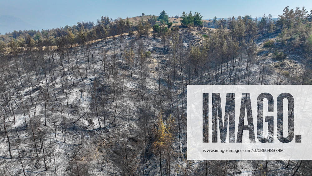 Efforts continue to contain forest fire in Adana ADANA, TURKIYE - SEPTEMBER 10: An aerial view shows areas damaged by a wildfire that started in Kozan district and spread to some neighborhoods in the Imamoglu and Aladag districts of Adana, Turkiye on September 10, 2026, as efforts continue to bring the fire under control. Eren Bozkurt Anadolu Adana Turkey. Editorial use only. Please get in touch for any other usage.