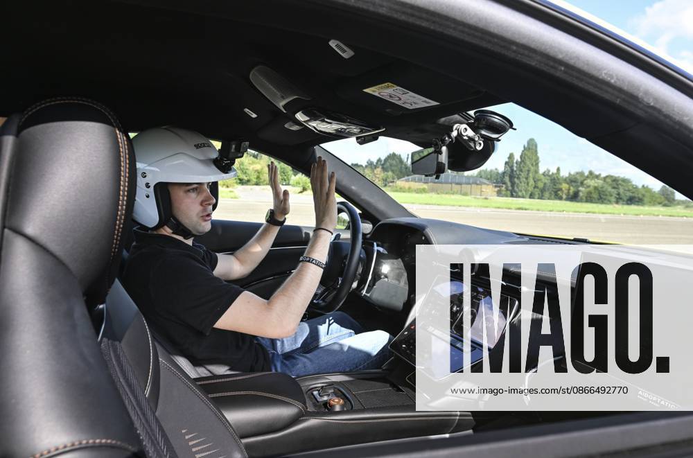 Self Driving System By Aidoptation SINT-TRUIDEN, BELGIUM - SEPTEMBER 10: Demonstration of the autonomous driving system developed by the Belgian high-tech company Aidoptation. Aidoptation has obtained authorization to test a fully autonomous Level 4 driving system on Belgian highways at speeds of up to 120 km h. Testing began on the E313 and E314, and the car has already traveled nearly 200 km on the highway. on September 10, 2026 in Sint-Truiden, Belgium, 10 09 2026 Sint-Truiden Belgium