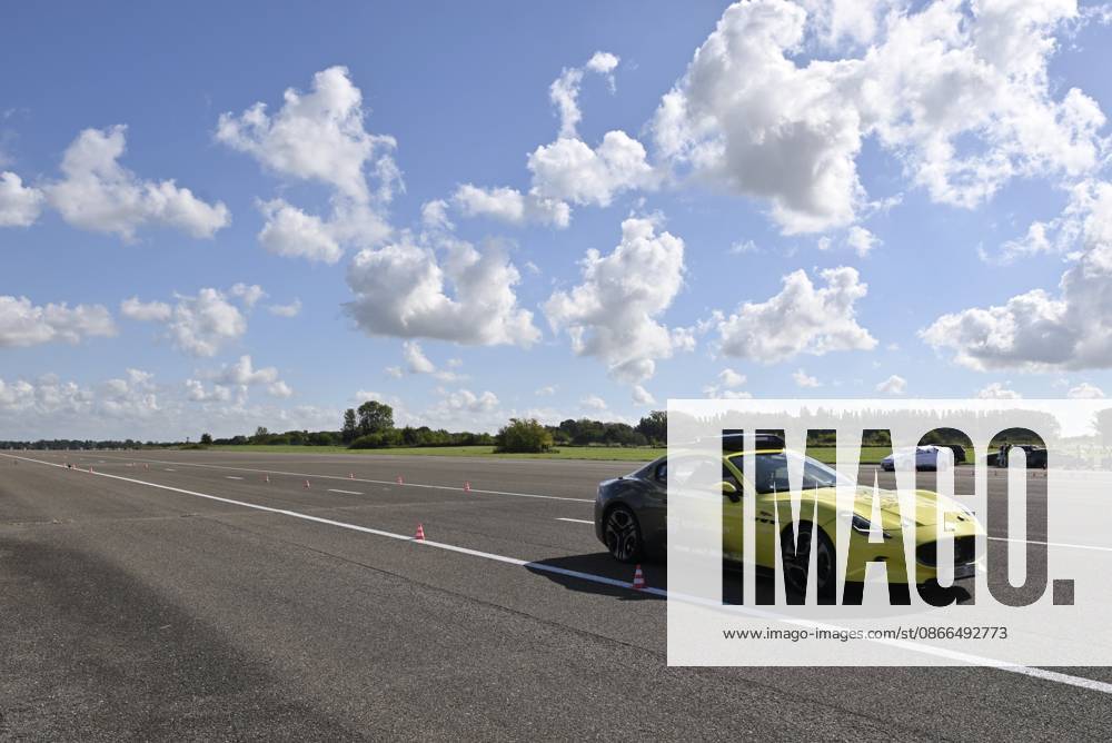 Self Driving System By Aidoptation SINT-TRUIDEN, BELGIUM - SEPTEMBER 10: Demonstration of the autonomous driving system developed by the Belgian high-tech company Aidoptation. Aidoptation has obtained authorization to test a fully autonomous Level 4 driving system on Belgian highways at speeds of up to 120 km h. Testing began on the E313 and E314, and the car has already traveled nearly 200 km on the highway. on September 10, 2026 in Sint-Truiden, Belgium, 10 09 2026 Sint-Truiden Belgium