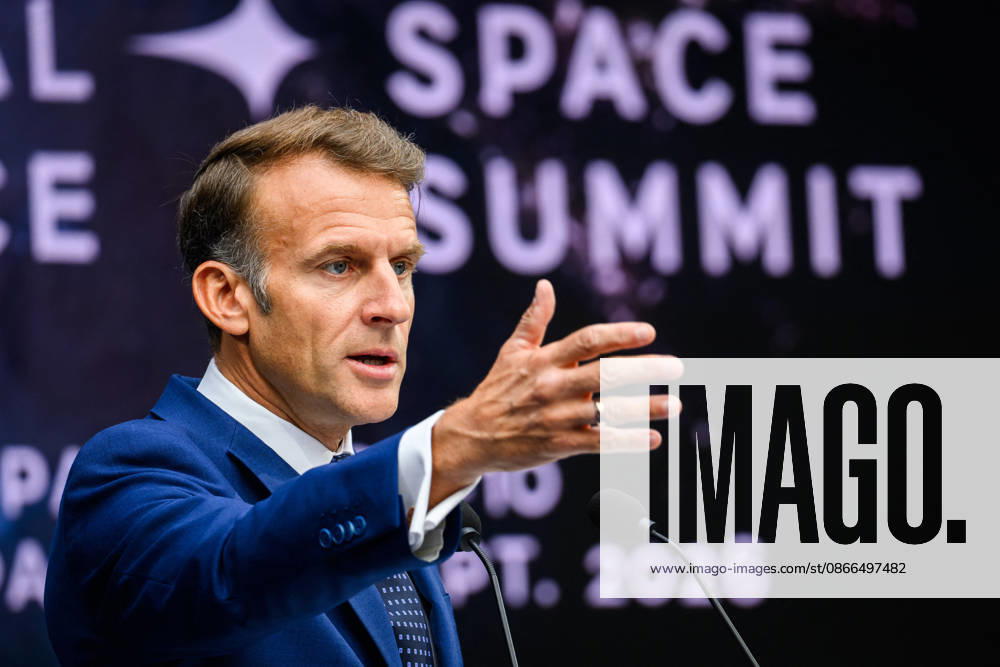 Emmanuel Macron, President of the French Republic, at the International Space Summit at the Grand Palais in Paris, France, on September 10, 2026. Caught between the United States and China, Europe intends to defend its position at the first international summit in Paris—an event snubbed by the American giants and one in which the German chancellor, despite being a co-organizer, is not participating. Eric Tschaen Pool Bestimage International Space Summit at the Grand Palais in Paris on September 10, 2026 Caught between the United States and China, Europe intends to defend its position at the first international summit in Paris—an event snubbed by the American giants and attended without the German chancellor, one of the event’s co-hosts Par