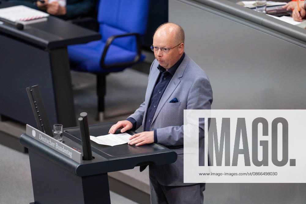 GER, Berlin, 93rd session of the German Bundestag in the plenary hall of the Reichstag building. Stefan Seidler, an independent, stands at the lectern and speaks.