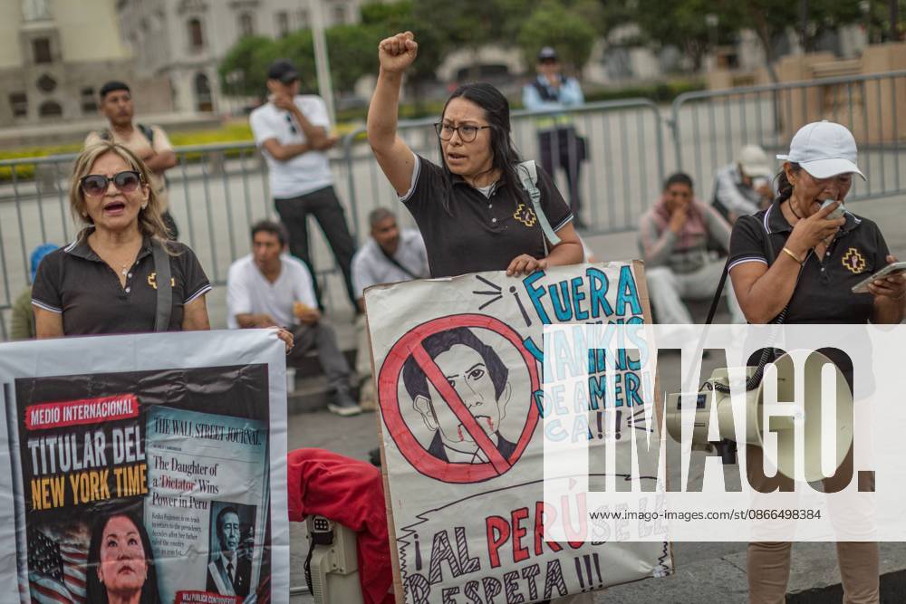 Protesters Rally Against Marco Rubios Visit to Peru LIMA, PERU SEPTEMBER 9, 2026: Protesters from left-wing civic and university collectives gather at Plaza San Martin in central Lima to demonstrate against the official visit of U.S. Secretary of State Marco Rubio to Peru. The demonstrators marched through the city centre into the evening during Rubios South American tour. Lima Peru