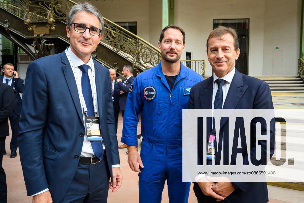 SIE International Space Summit - Paris Patrick Caine, CEO of Thales, astronaut Thomas Pesquet, and Guillaume Faury, CEO of Airbus, attend the International Space Summit at Grand Palais in Paris, France on April 14, 2026. Photo by Eric Tschaen Pool ABACAPRESS.COM Paris IDF France