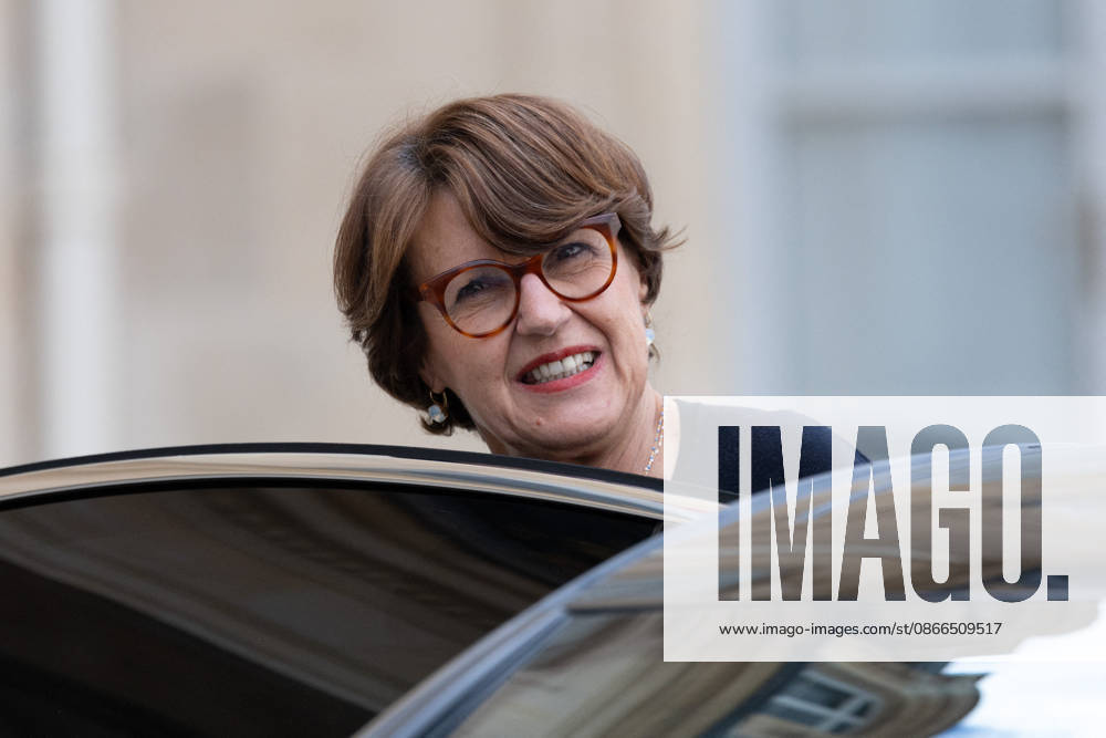 Weekly Cabinet Meeting - Paris French Agriculture Minister Annie Genevard leaving after the weekly cabinet meeting at the Elysee Palace in Paris, France on September 10, 2026. Photo by Rafael Lafargue ABACAPRESS.COM Paris France