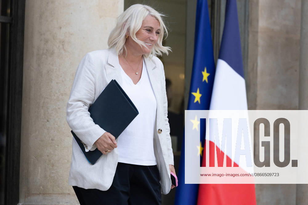 Weekly Cabinet Meeting - Paris French Health Minister Stephanie Rist leaving after the weekly cabinet meeting at the Elysee Palace in Paris, France on September 10, 2026. Photo by Rafael Lafargue ABACAPRESS.COM Paris France