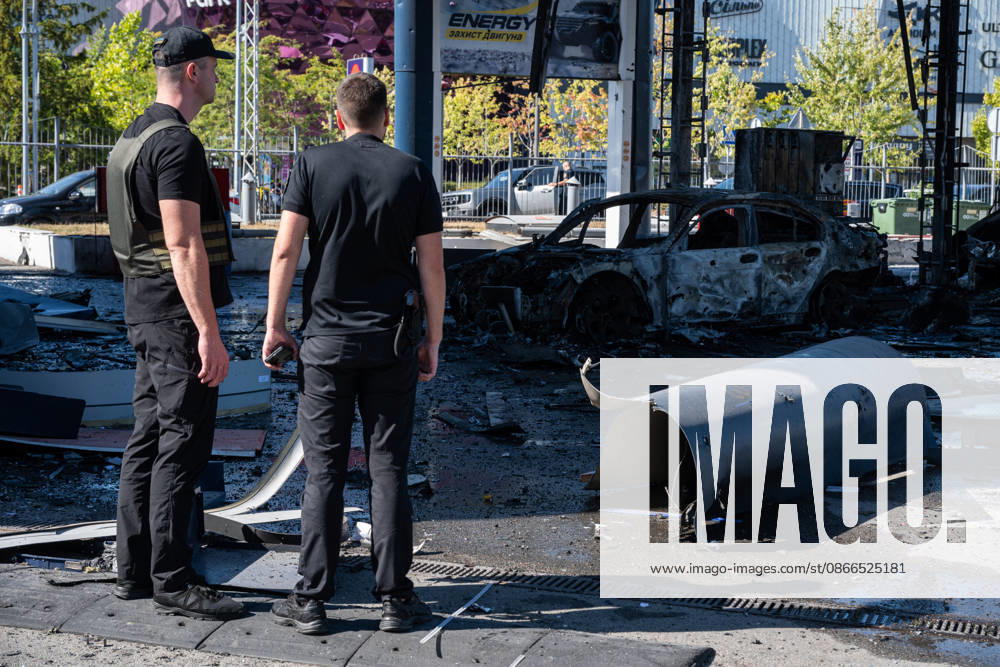 4 wounded in a Russian airstrike at a gas station in Kyiv KYIV, UKRAINE - SEPTEMBER 10: Aftermath of a Russian airstrike on a gas station in the Holosiivskyi district of Kyiv, Ukraine, on September 10, 2026. A Russian jet drone hit the gas station in Kyiv, severely damaging the building and injuring 4 people, 3 of whom were severely injured and required hospitalization. Danylo Antoniuk Anadolu Kyiv Ukraine. Editorial use only. Please get in touch for any other usage.