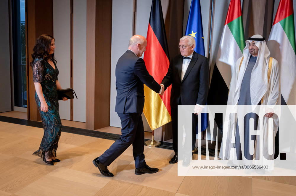 Federal President, Sheikh Mohammed Bin Zayed Al Nahyan in Berlin, military parade, Spreebogen, Governing Mayor Kai Wegner, Senator for Education, Youth, and Family Katharina Günther Wünsch, Federal President Frank-Walter Steinmeier, Berlin, Berlin, GER
