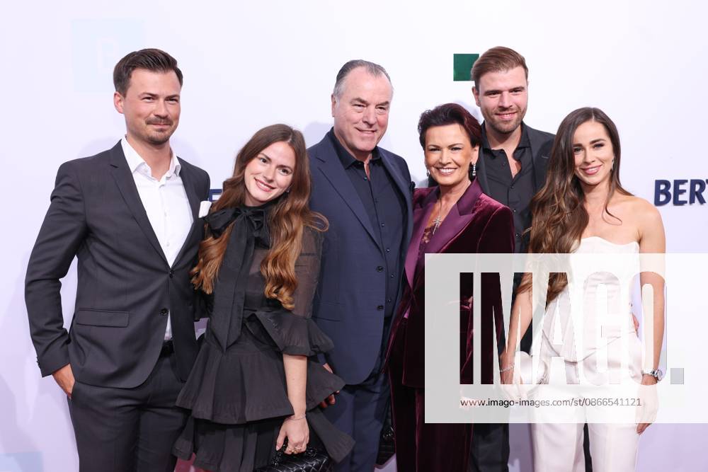 Bertelsmann Party 2026: Thomas Rabe, Olivia Tönnies, Maximilian Tönnies, Margit Tönnies, Clemens Tönnies, Julia Tönnies, and David Severins on the red carpet at the Bertelsmann Party 2026, Berlin Representative Office, Berlin