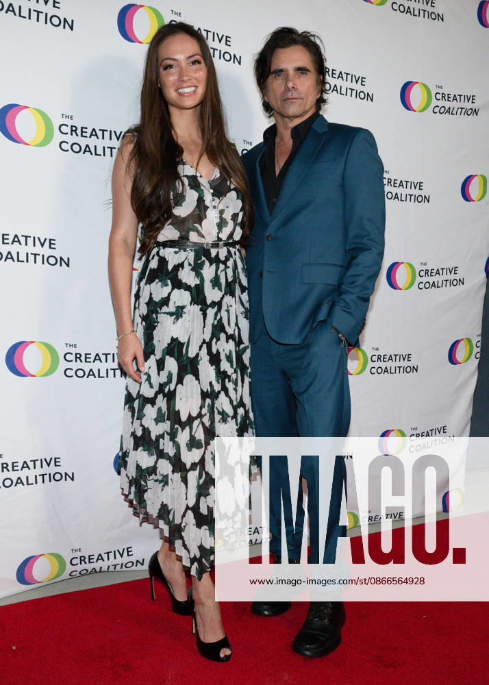 American actress, writer, and model. CAITLIN MCHUGH, 40, and American actor and musician JOHN STAMOS, 63, attends The Creative Coalition Hosts 12th Annual Humanitarian Awards Dinner red carpet. Toluca Lake USA - ZUMAb173 20260910_aap_b173_012