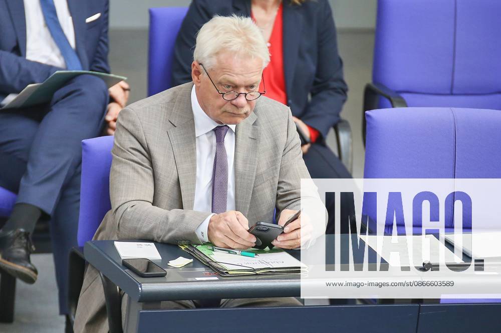 German Bundestag 94th Session of the Bundestag Budget Week Federal Minister of Food and Agriculture Alois Rainer, CSU