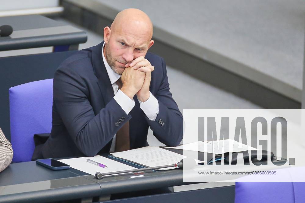 German Bundestag 94th Session of the Bundestag Budget Week Minister of State for Sports and Volunteer Work Ronald Rauhe