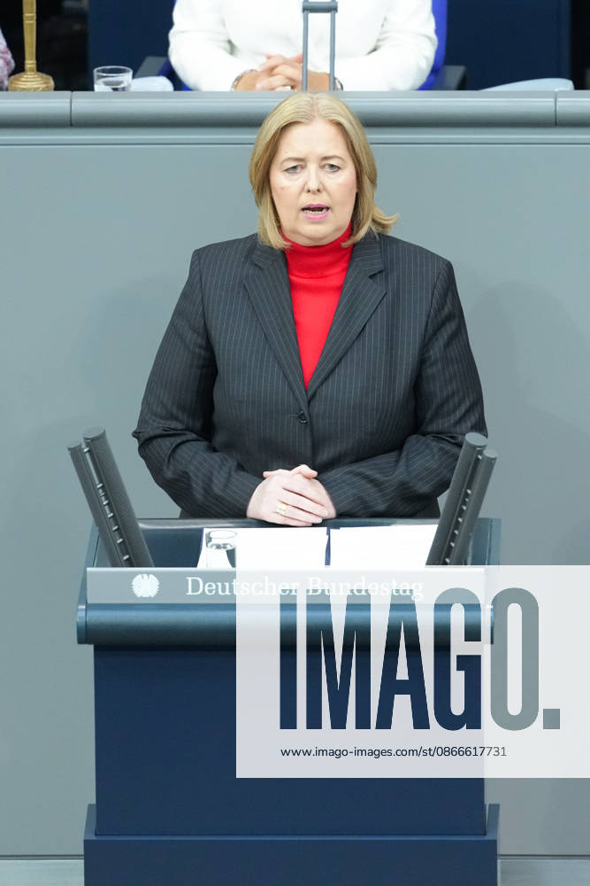 German Bundestag, 94th Plenary Session, Budget Debate on Labor and Social Affairs: Baerbel Bas, Federal Minister of Labor and Social Affairs, at the lectern delivering her speech on the budget of her Ministry of Labor and Social Affairs during the 94th session of the German Bundestag in Berlin, September 11, 2026, Berlin, Germany