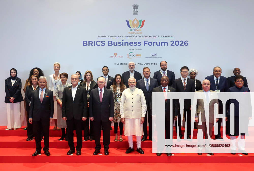 18th BRICS Summit in New Delhi NEW DELHI, INDIA - SEPTEMBER 11: (---- - MANDATORY CREDIT - ’PRESS INFORMATION BUREAU OF INDIA HANDOUT - NO MARKETING NO ADVERTISING CAMPAIGNS - DISTRIBUTED AS A SERVICE TO CLIENTS----) Indian Prime Minister Narendra Modi poses for a group photograph with BRICS leaders during the BRICS Business Forum 2026 on the sidelines of the 18th BRICS Summit at Bharat Mandapam in New Delhi, India, on September 11, 2026. Press Information Bureau (PIB) Handout Anadolu Delhi India. Editorial use only. Please get in touch for any other usage.