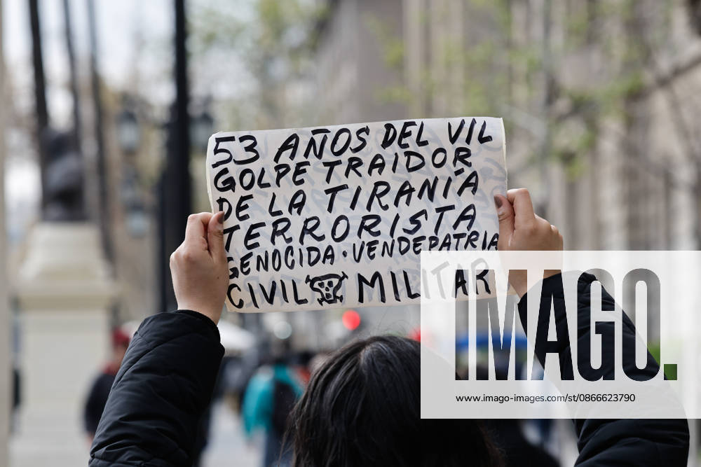 Santiago, September 11, 2026: Students marched to commemorate another September 11—the anniversary of the coup d’état—but were quickly dispersed by the Carabineros Public Order Unit. Diego Martin Aton, Chile, Aton 1189608 jpeg