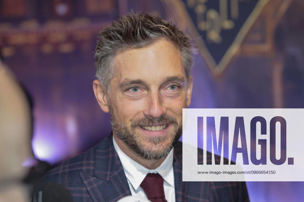 Volker Bruch at the premiere of the fifth and final season of the TV series *Babylon Berlin* at the Naturstrom Open-Air Cinema in Cologne, September 11, 2026 Foto:xR.xSchmiegeltx xFuturexImagex babylon_6955
